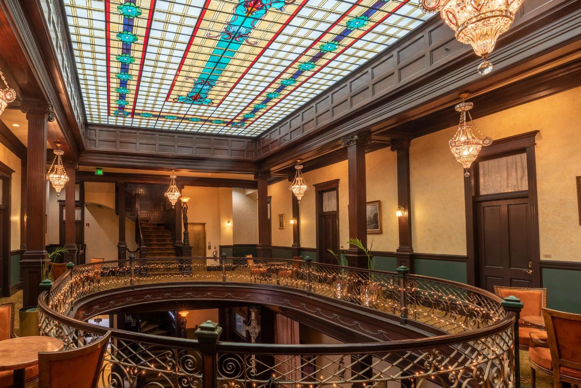 Geiser Grand Inn