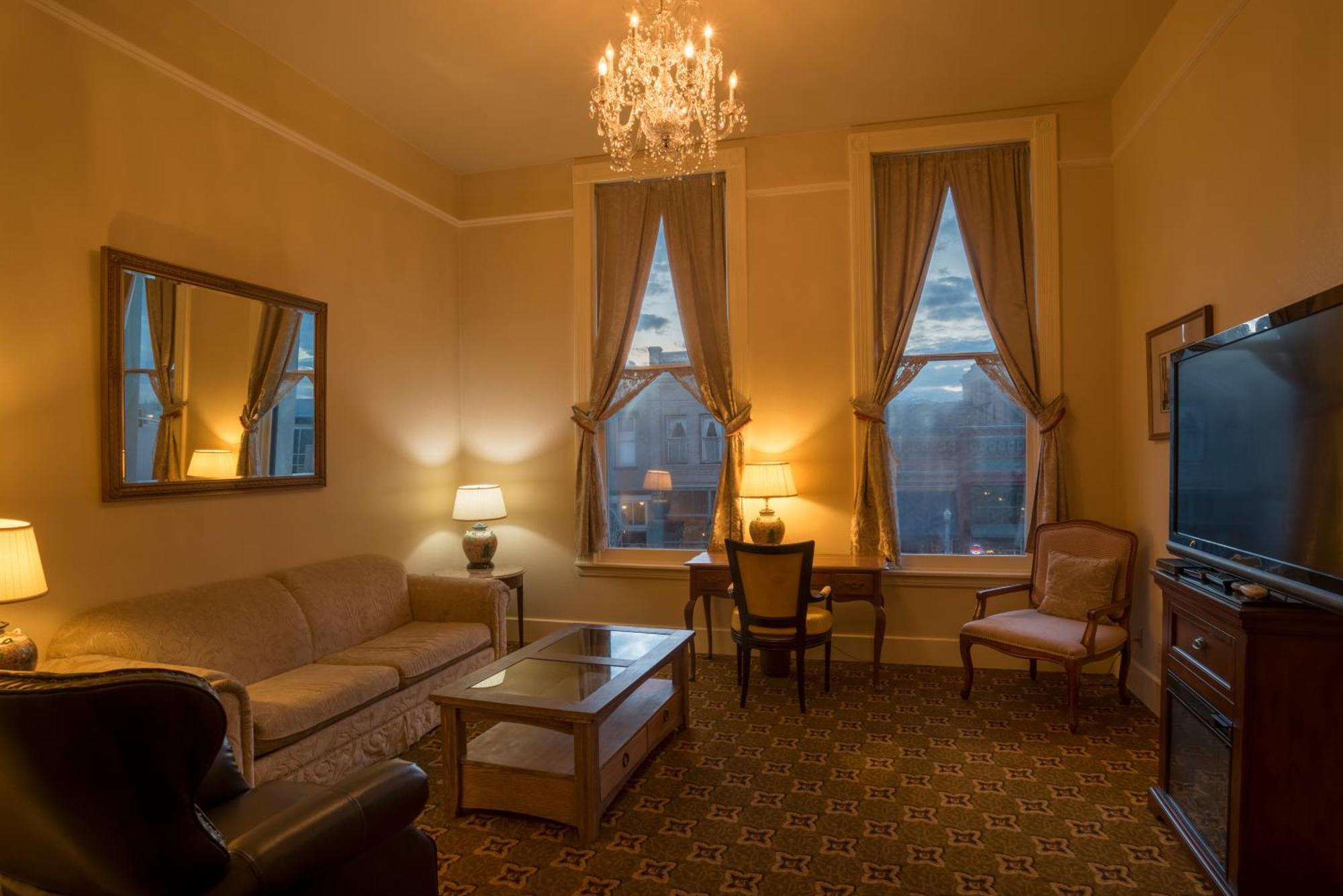 Geiser Grand 4* Baker City