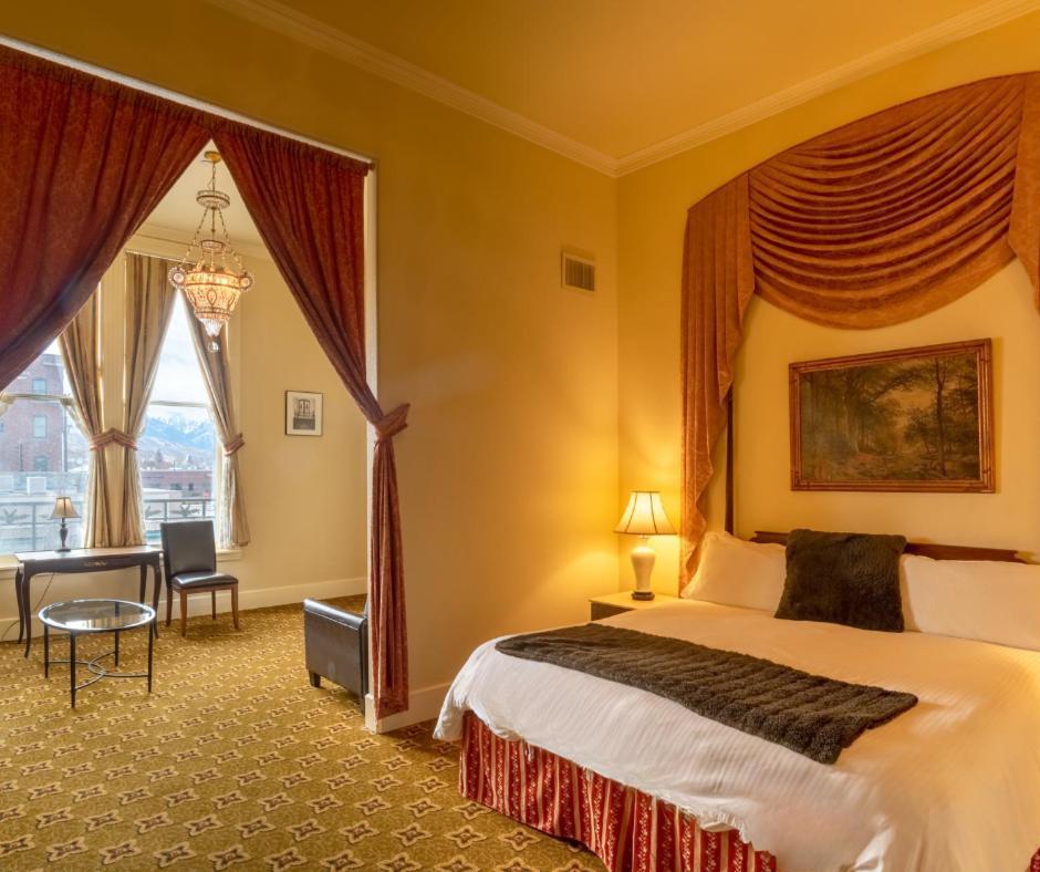 Inn Geiser Grand Baker City